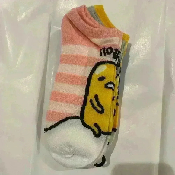 NWT Sanrio Gudetama Socks - 5 pairs - Picture 5 of 5